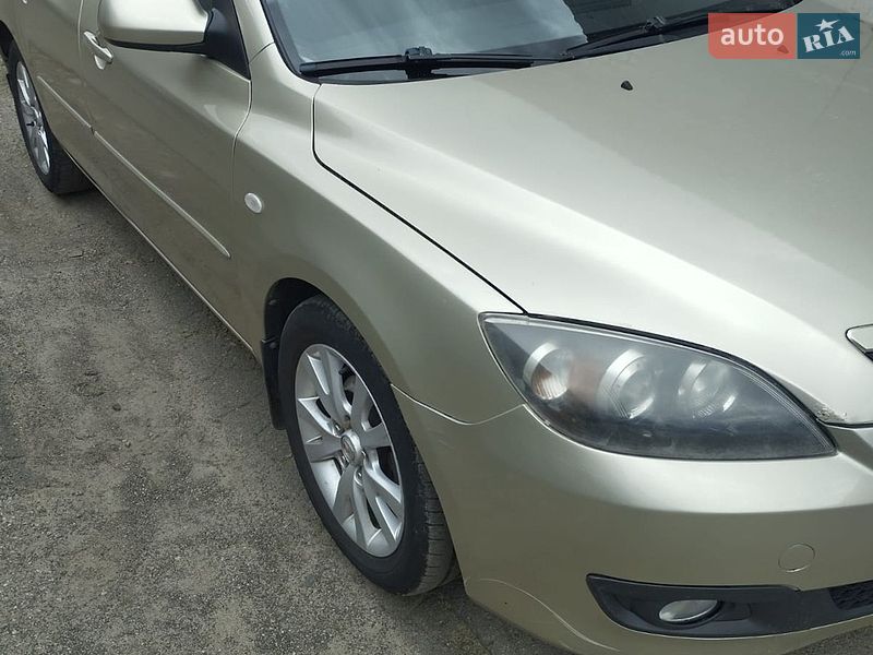 Хетчбек Mazda 3 2006 в Харкові