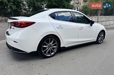 Седан Mazda 3 2018 в Києві