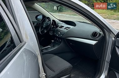 Седан Mazda 3 2013 в Киеве