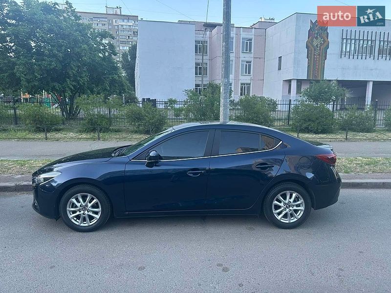 Седан Mazda 3 2018 в Киеве фото 6 Седан Mazda 3 2018 в Киеве
