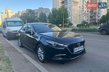 Седан Mazda 3 2018 в Киеве фото Седан Mazda 3 2018 в Киеве