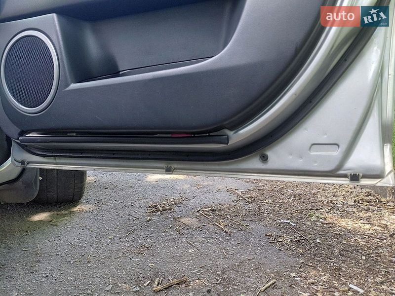 Седан Mazda 3 2008 в Жовтих Водах