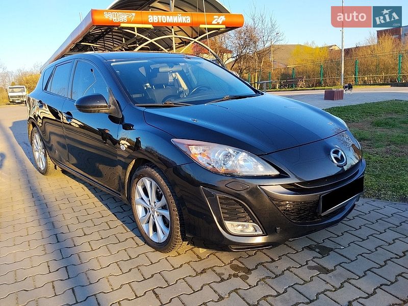 Хэтчбек Mazda 3 2010 в Коломые