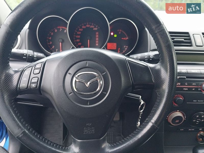 Хетчбек Mazda 3 2005 в Житомирі