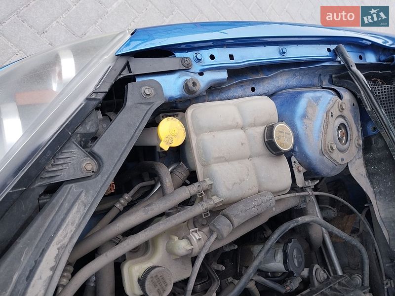 Хетчбек Mazda 3 2005 в Житомирі