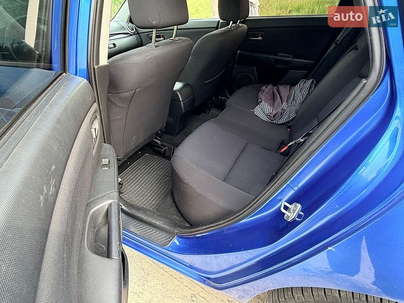 Хетчбек Mazda 3 2005 в Бердичеві
