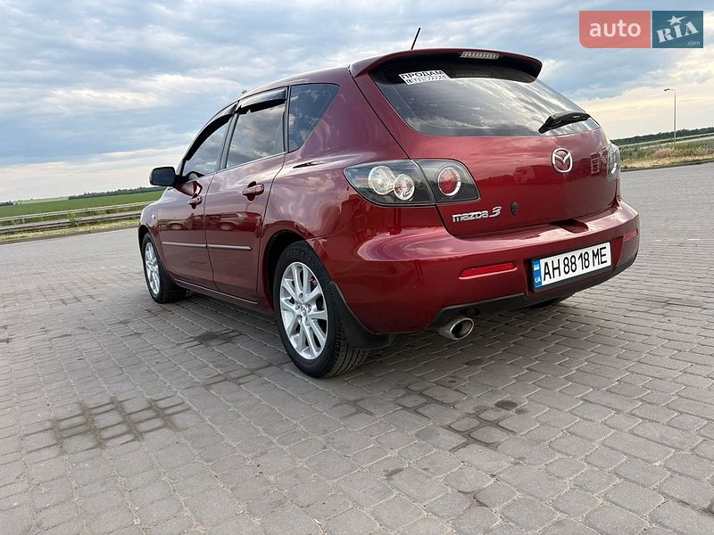 Хэтчбек Mazda 3 2009 в Краматорске