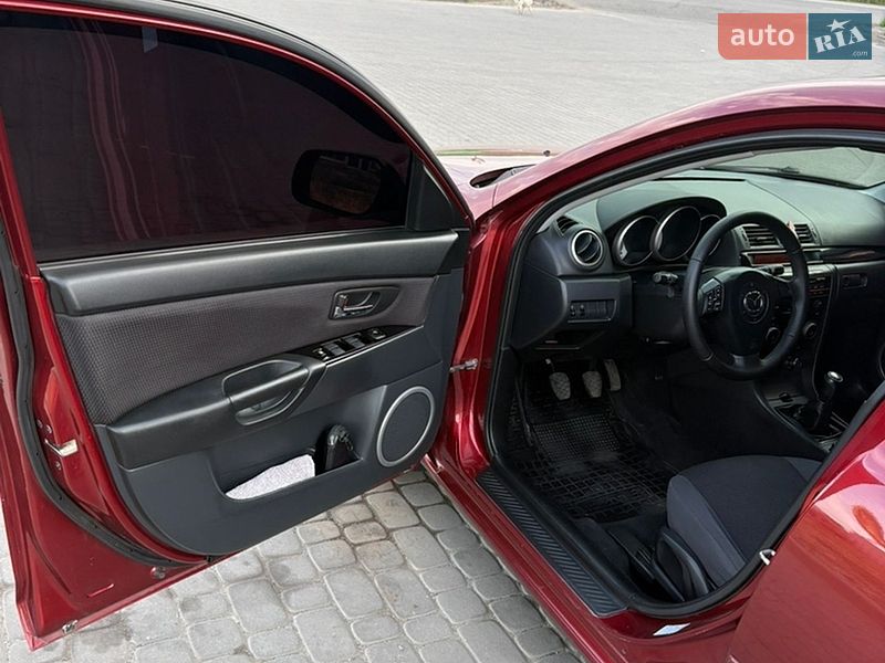 Хэтчбек Mazda 3 2009 в Краматорске