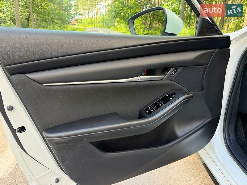 Седан Mazda 3 2024 в Львове фото 15 Седан Mazda 3 2024 в Львове