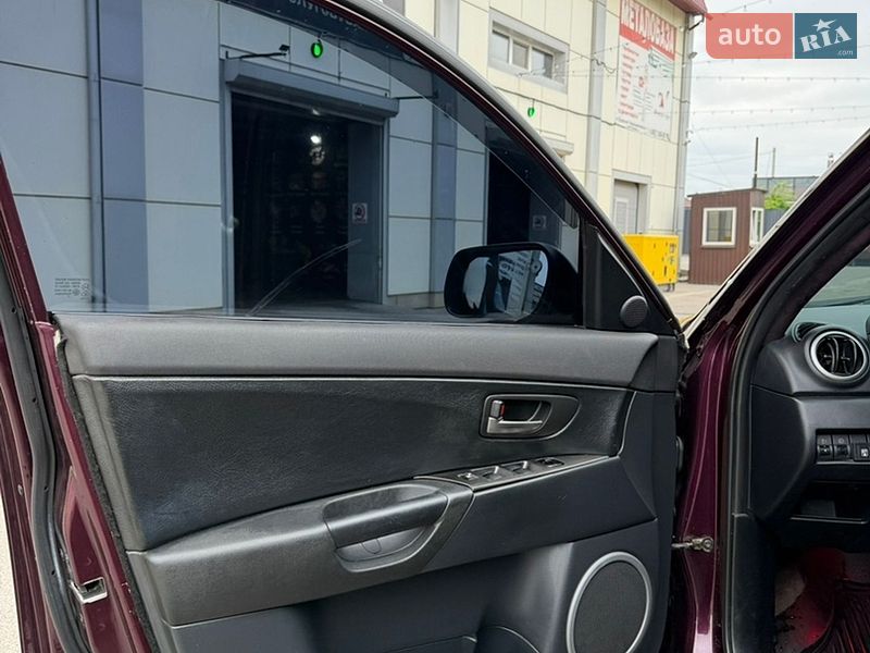 Хетчбек Mazda 3 2007 в Дніпрі