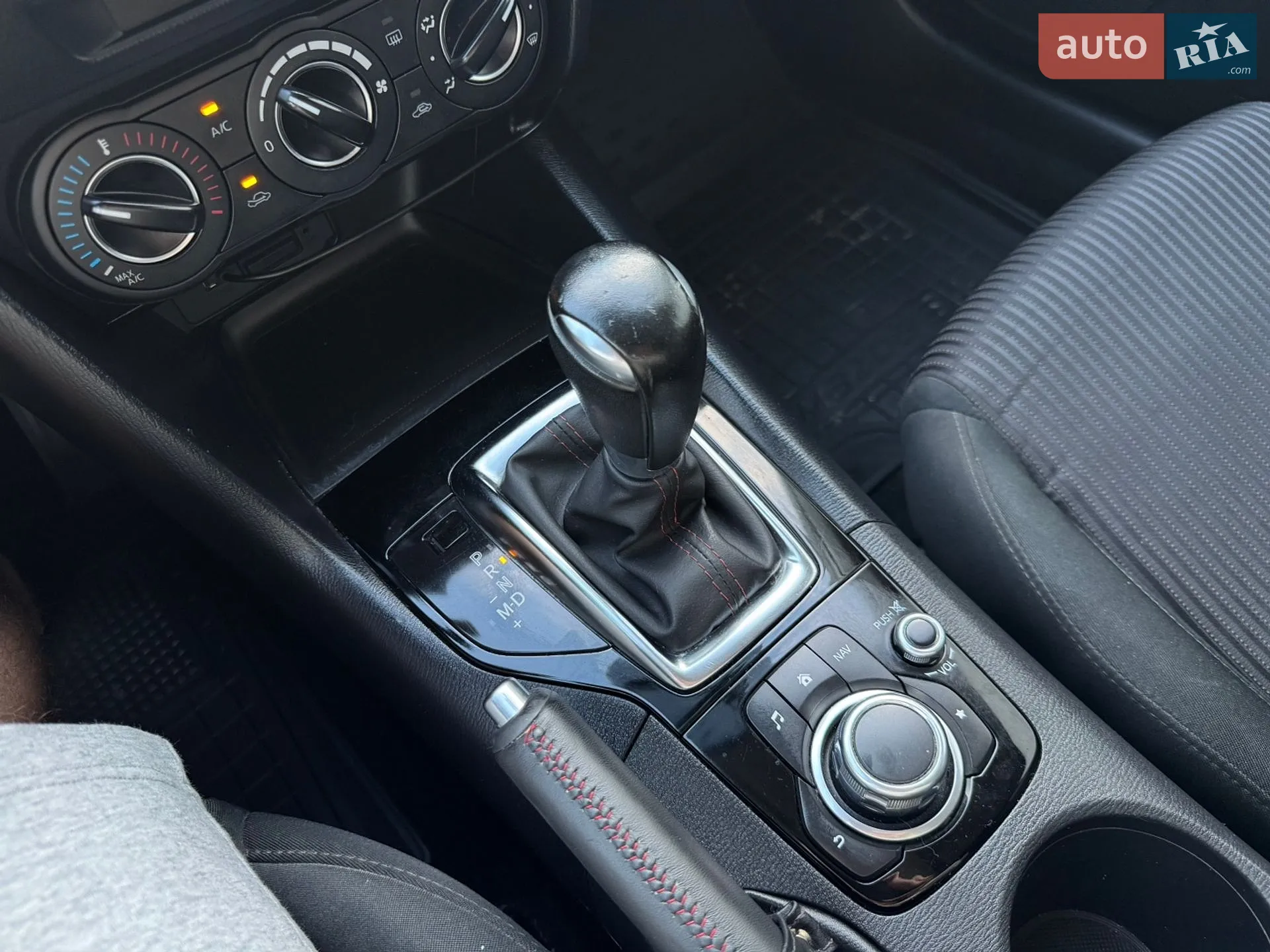 2015 Mazda 3 - мініатюра 18