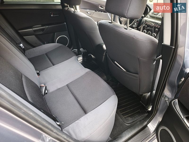 Хэтчбек Mazda 3 2008 в Днепре