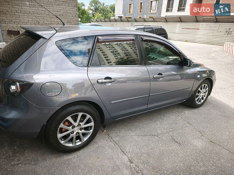 Хэтчбек Mazda 3 2008 в Днепре