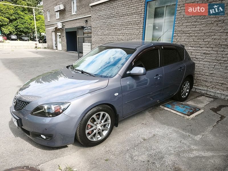 Хэтчбек Mazda 3 2008 в Днепре