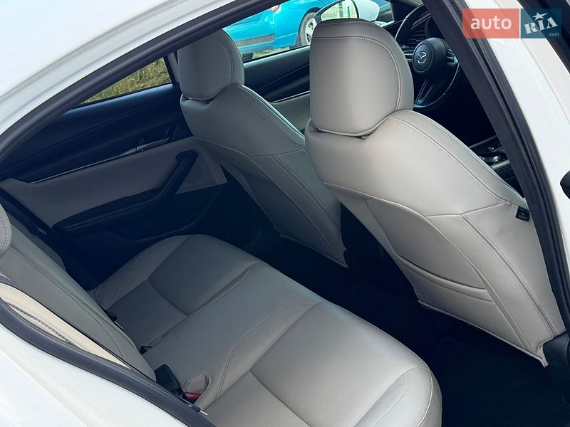 Седан Mazda 3 2019 в Києві фото 6 Седан Mazda 3 2019 в Києві