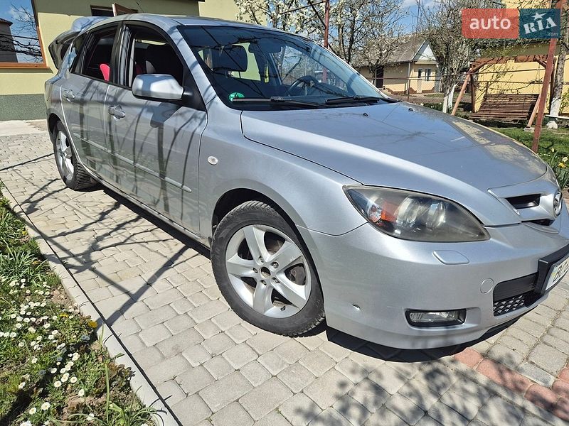 Хетчбек Mazda 3 2008 в Дрогобичі