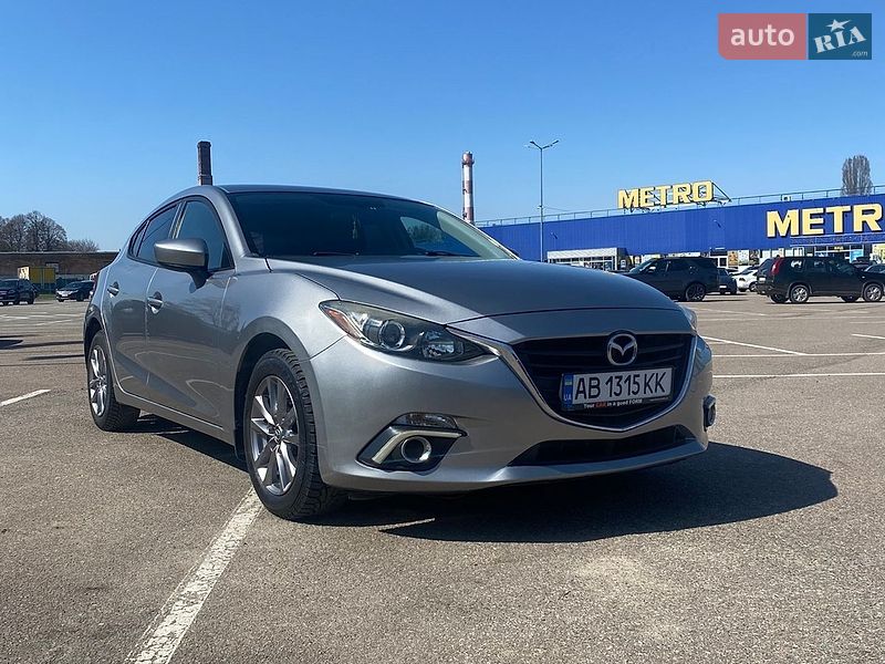 Хетчбек Mazda 3 2016 в Житомирі фото 2 Хетчбек Mazda 3 2016 в Житомирі