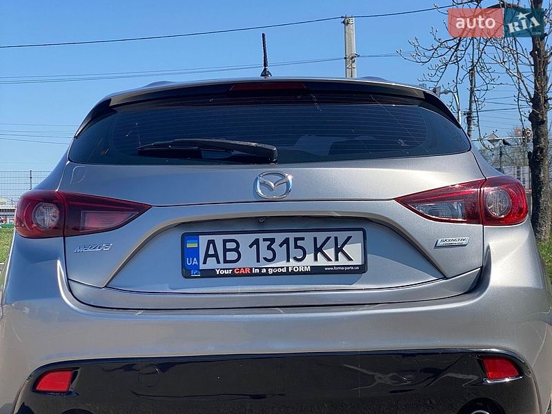 Хетчбек Mazda 3 2016 в Житомирі фото 5 Хетчбек Mazda 3 2016 в Житомирі