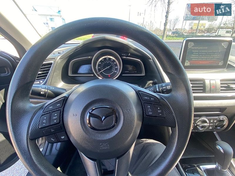 Хетчбек Mazda 3 2016 в Житомирі
