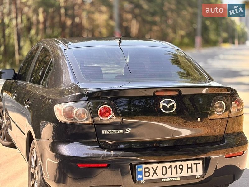 Седан Mazda 3 2007 в Славуті