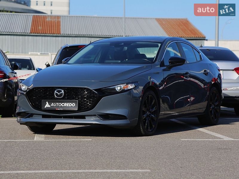 Седан Mazda 3 2023 в Киеве