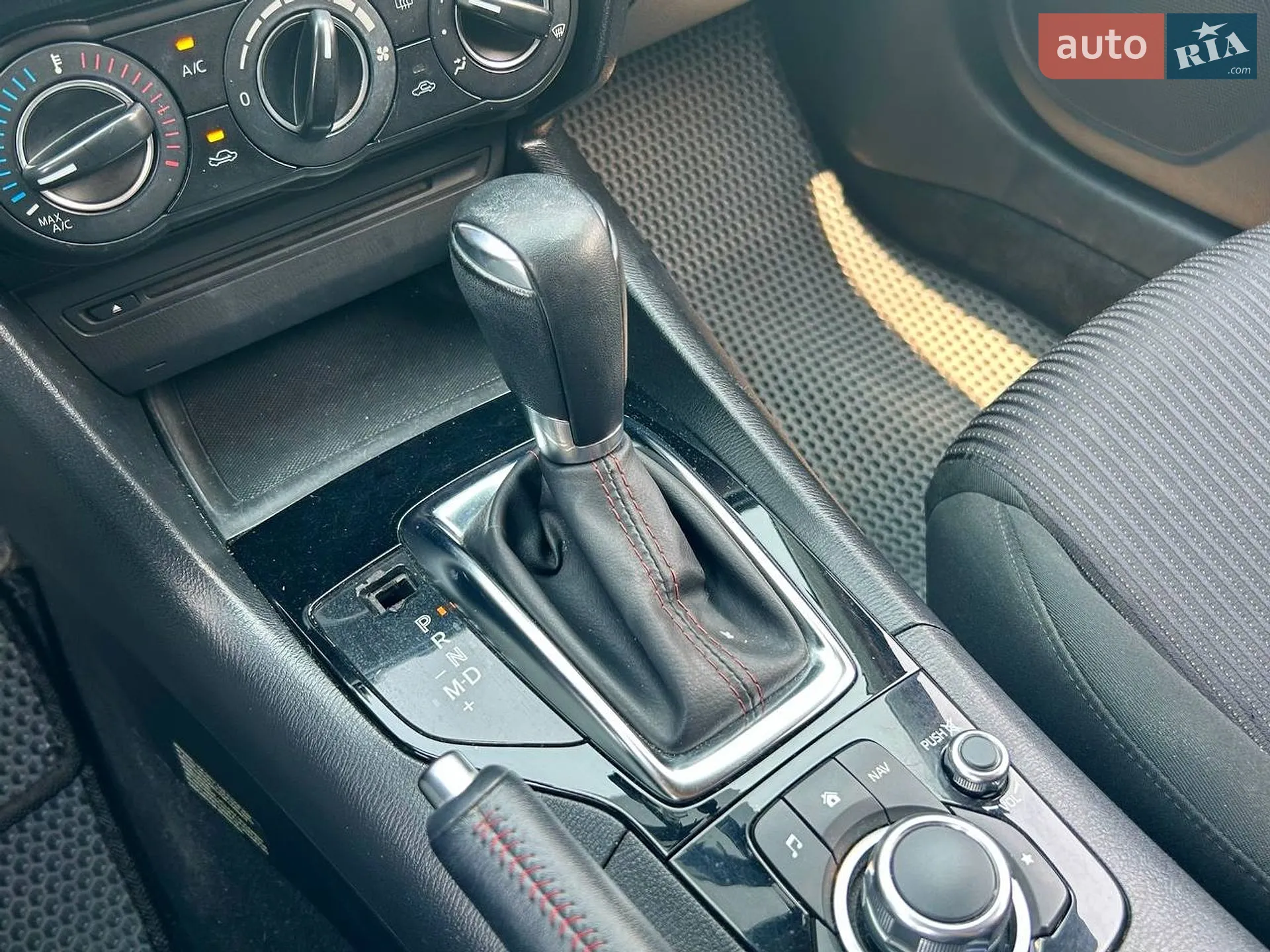 2014 Mazda 3 - мініатюра 23
