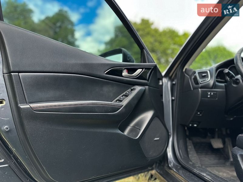 Седан Mazda 3 2013 в Львове фото 22 Седан Mazda 3 2013 в Львове