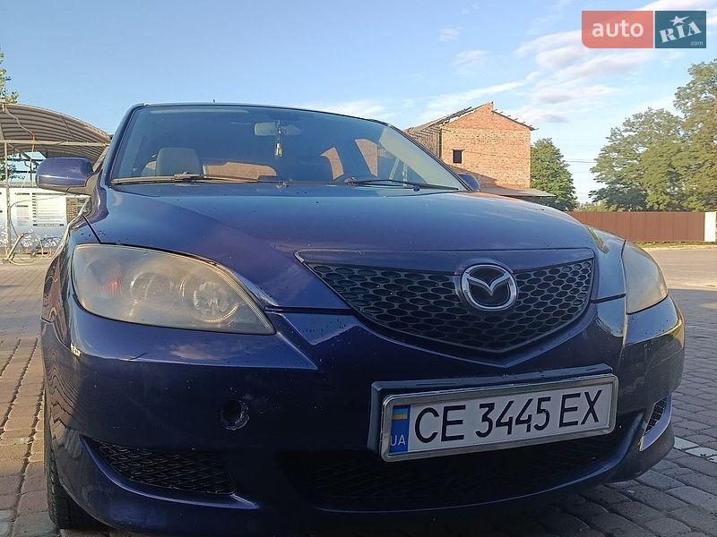 Седан Mazda 3 2004 в Вижнице