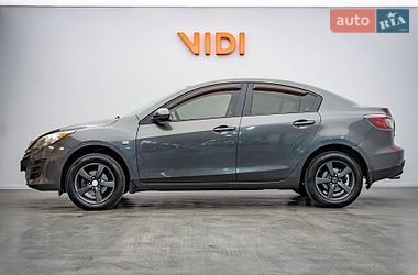 Седан Mazda 3 2010 в Киеве