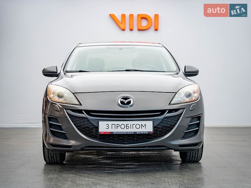 Седан Mazda 3 2010 в Киеве