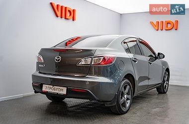 Седан Mazda 3 2010 в Киеве