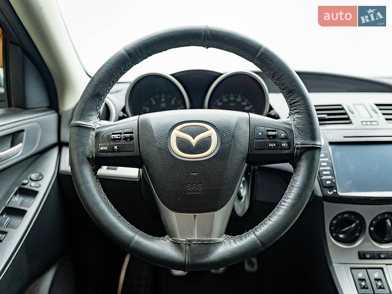 Седан Mazda 3 2010 в Киеве