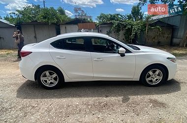 Седан Mazda 3 2017 в Одессе