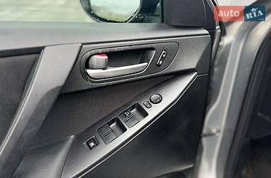 Седан Mazda 3 2013 в Львове