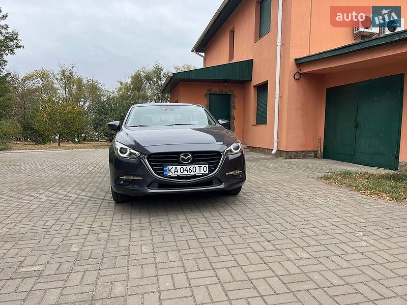 Хетчбек Mazda 3 2014 в Полтаві фото 2 Хетчбек Mazda 3 2014 в Полтаві