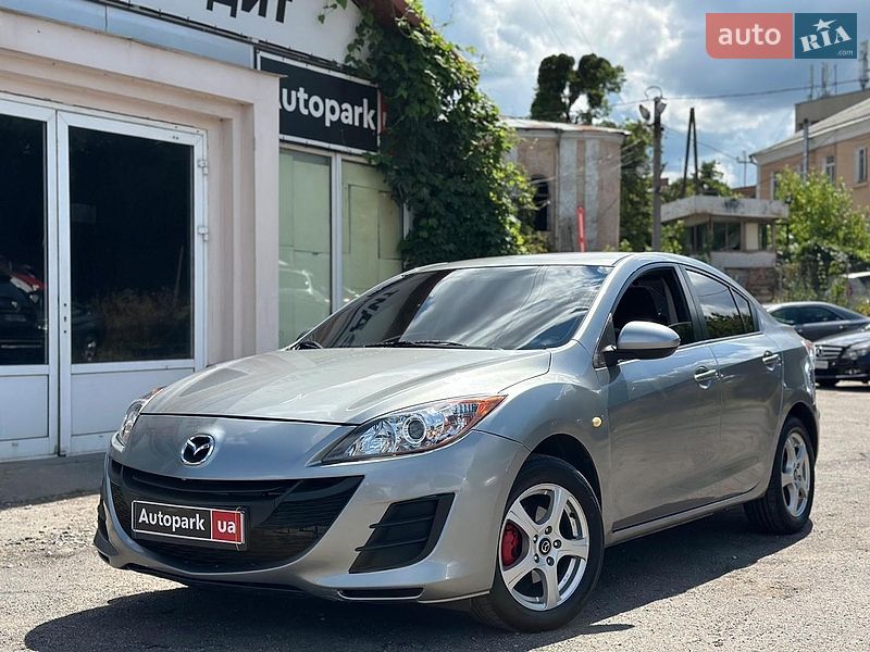 Mazda 3 2011