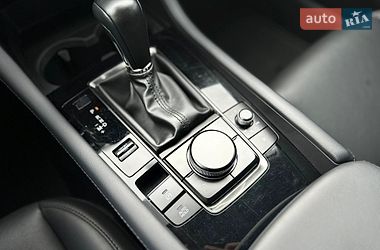 Седан Mazda 3 2022 в Львові