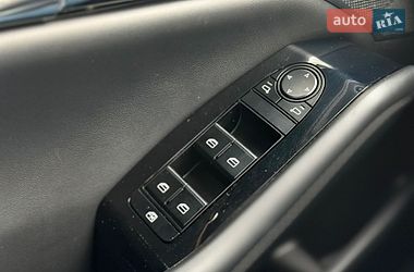 Седан Mazda 3 2022 в Львові