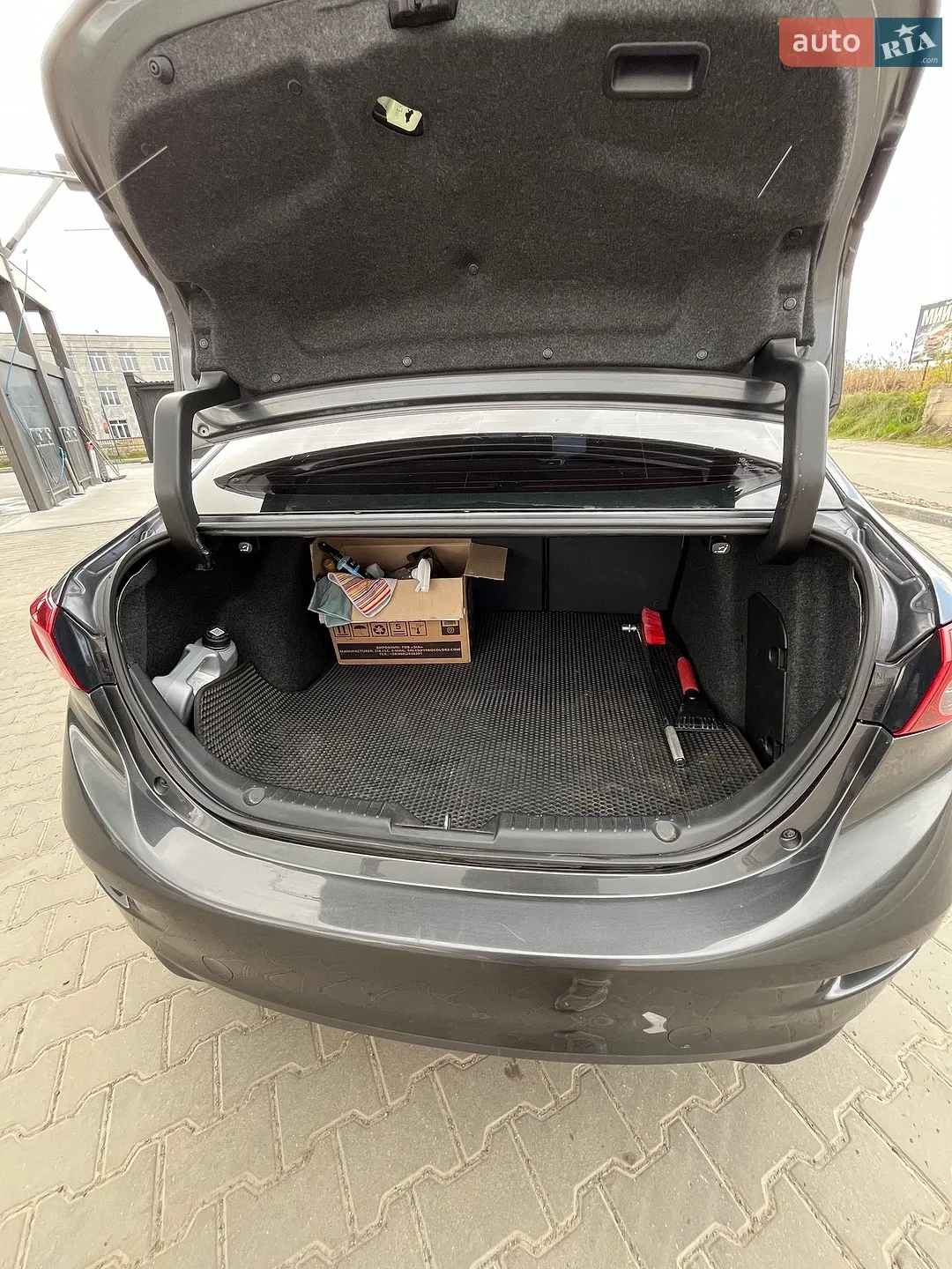 2016 Mazda 3 - мініатюра 12