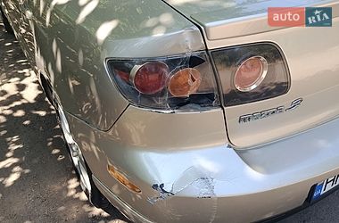 Седан Mazda 3 2004 в Дачному