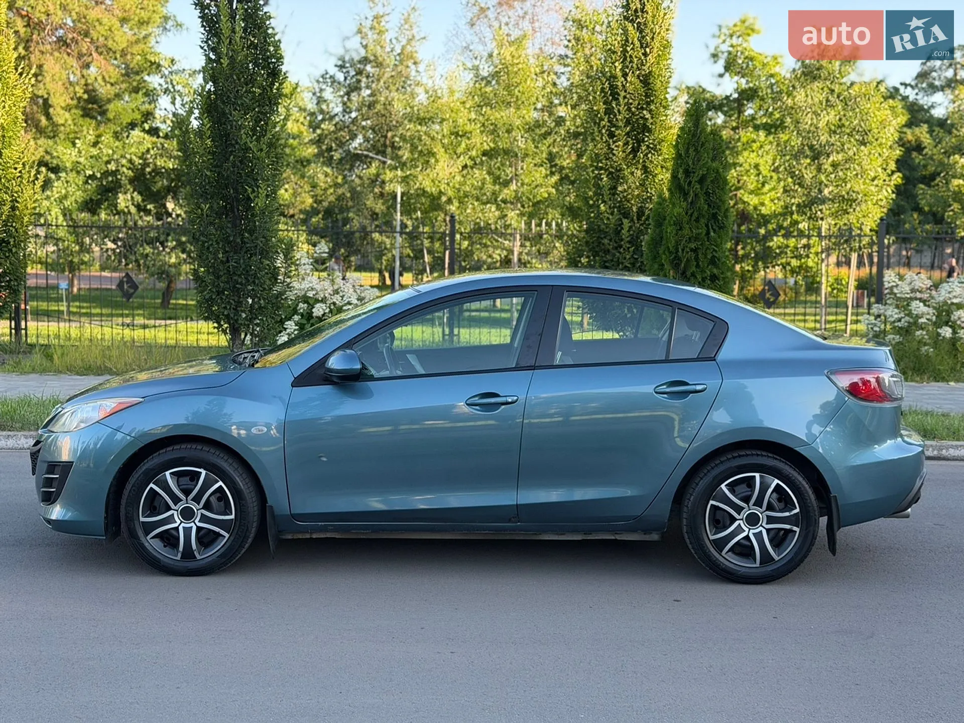 2010 Mazda 3 - мініатюра 9
