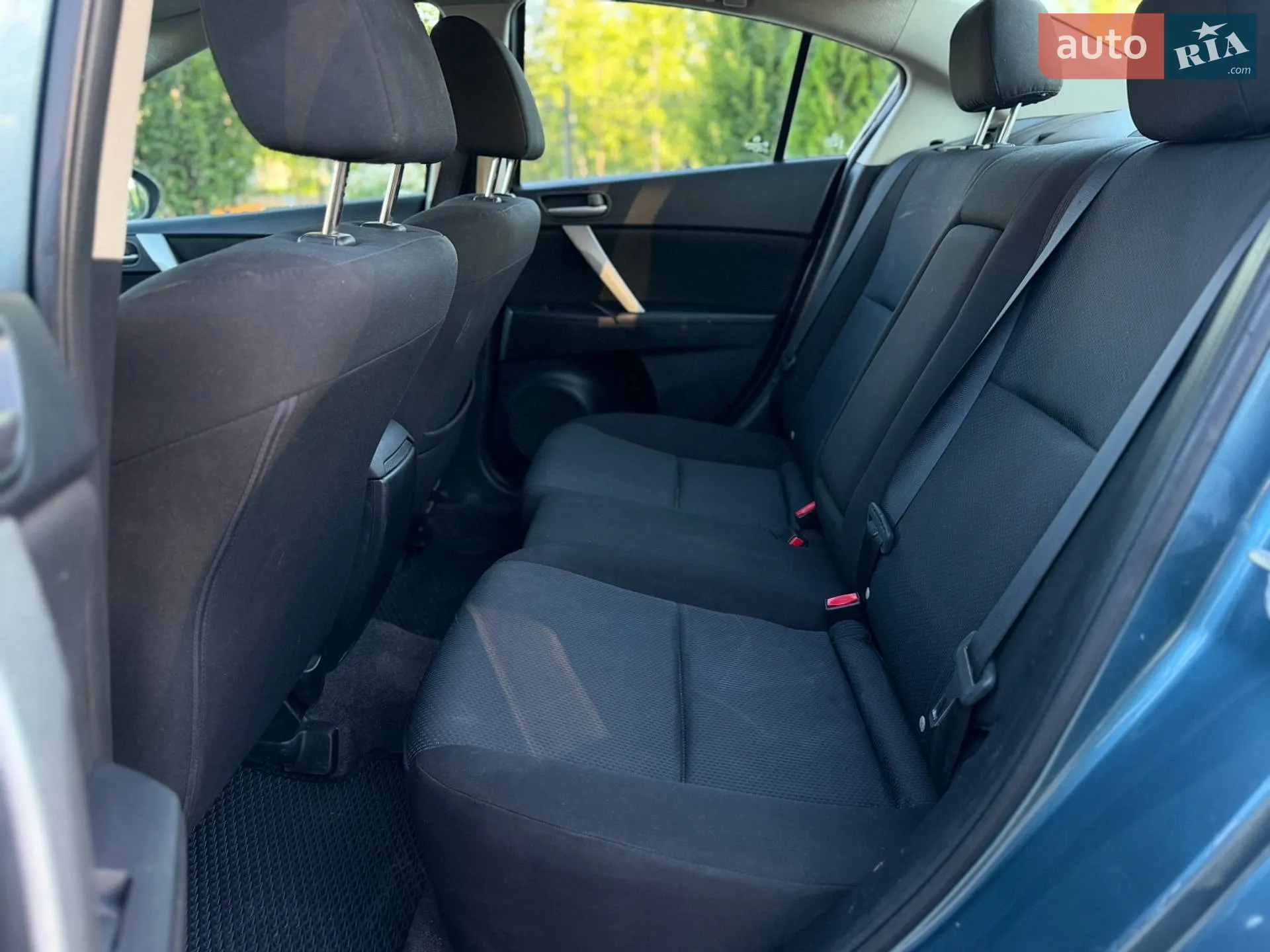2010 Mazda 3 - мініатюра 29