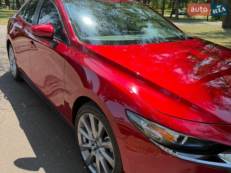 Седан Mazda 3 2024 в Киеве