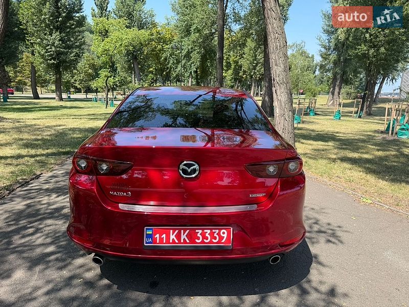 Седан Mazda 3 2024 в Киеве