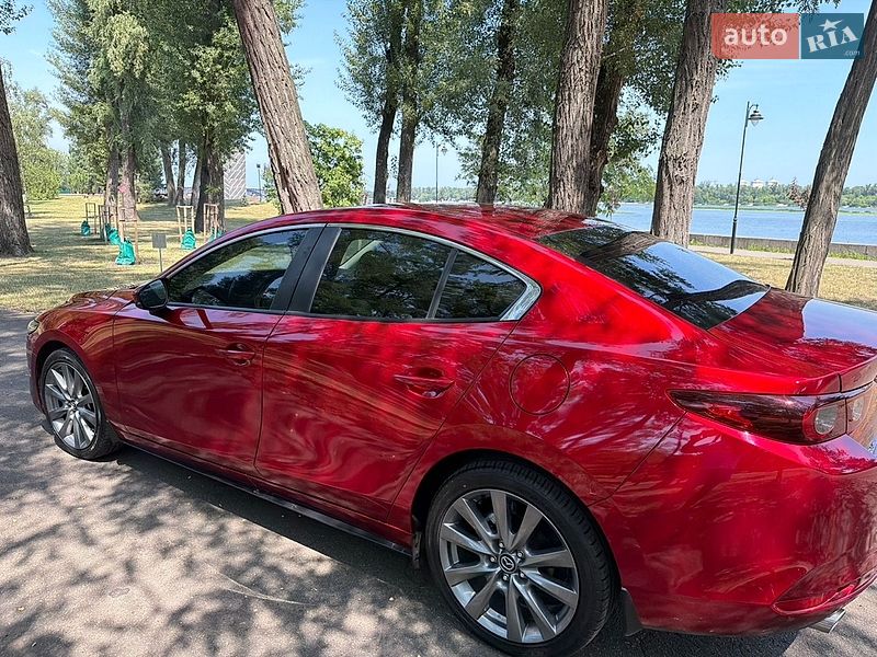 Седан Mazda 3 2024 в Киеве