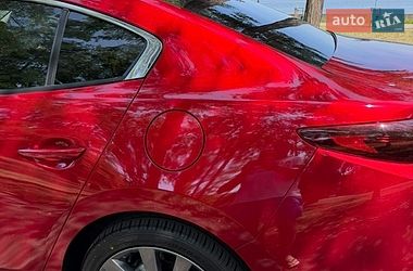 Седан Mazda 3 2024 в Киеве