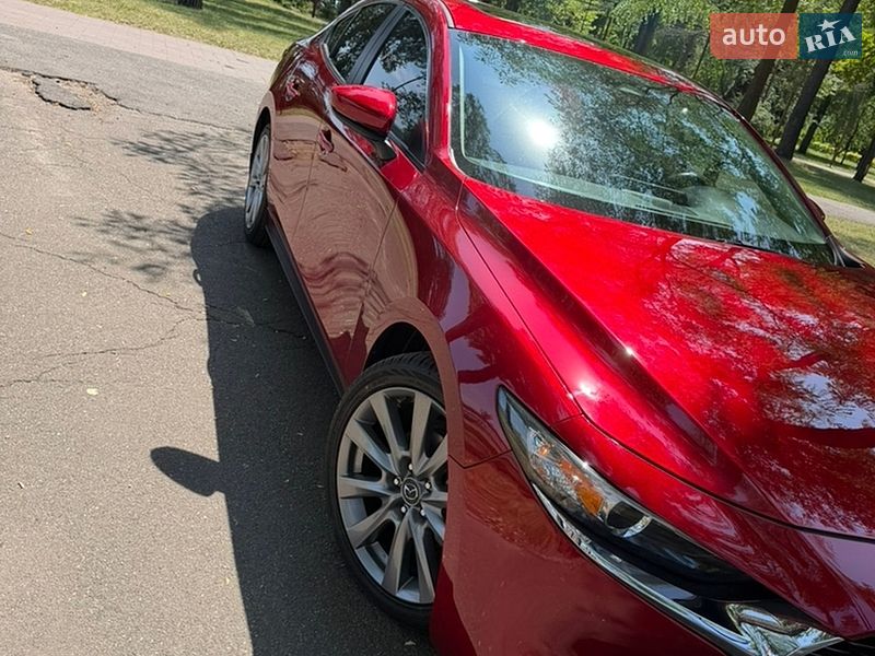 Седан Mazda 3 2024 в Киеве