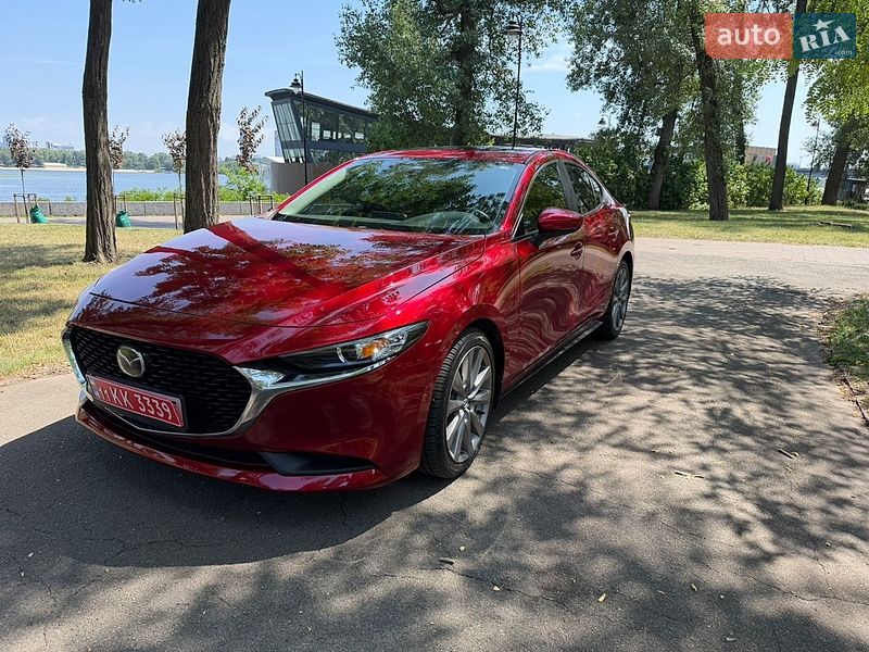 Седан Mazda 3 2024 в Киеве