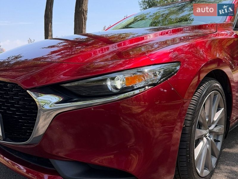Седан Mazda 3 2024 в Киеве