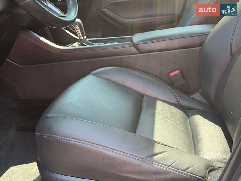 Седан Mazda 3 2024 в Киеве